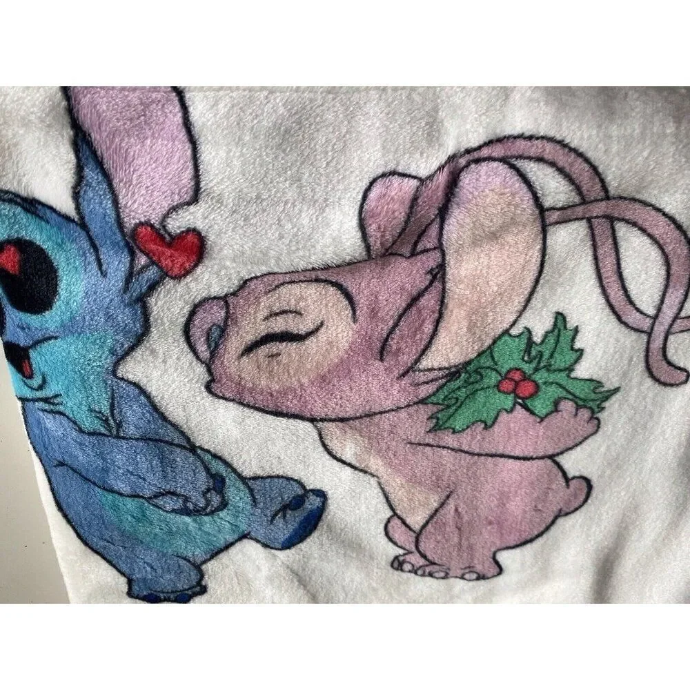 Disney Stitch & Angel Mistletoe Christmas Lights Soft Throw Blanket 50 X 70” NEW